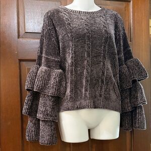 Women's Chenille Cable Knit Sweater with Tiered Ruffle Sleeves - Blackish Gray